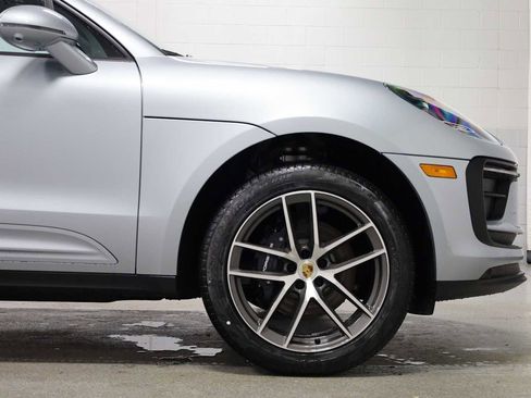 New 2026 Porsche Macan AWD/4WD image 11