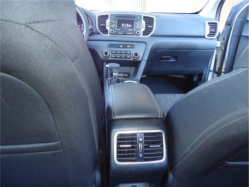 Used 2019 Kia Sportage LX AWD/4WD image 20