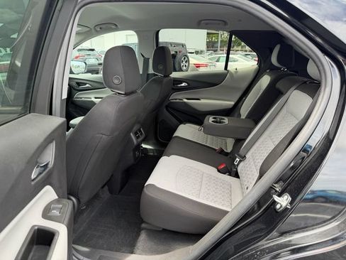 Used 2024 Chevrolet Equinox LS w/ LS Convenience Package FWD image 13