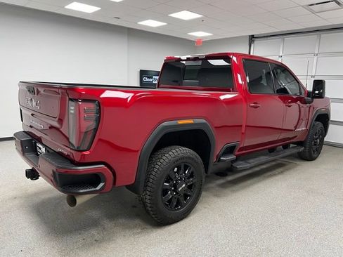 Used 2024 GMC Sierra 3500 AT4 w/ Technology Package AWD/4WD image 12