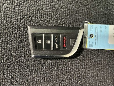 Used 2023 Acura MDX SH-AWD w/ Technology Package image 20