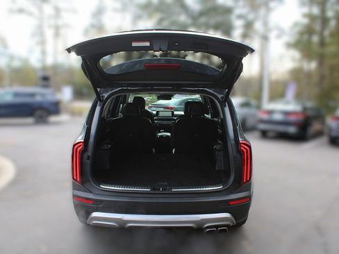 Used 2020 Kia Telluride SX w/ SX Prestige Package image 9