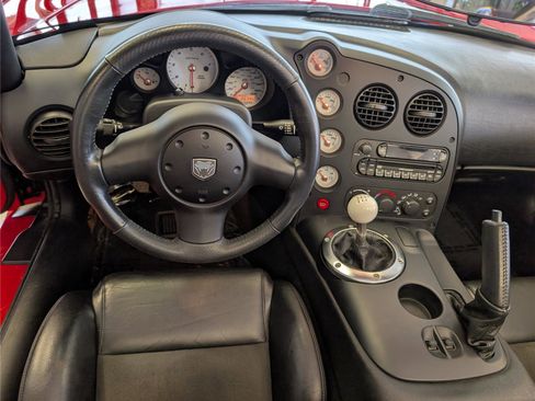 Used 2005 Dodge Viper SRT-10 RWD image 18