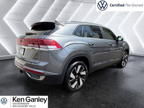 Used 2024 Volkswagen Atlas Cross Sport SE AWD/4WD image 6