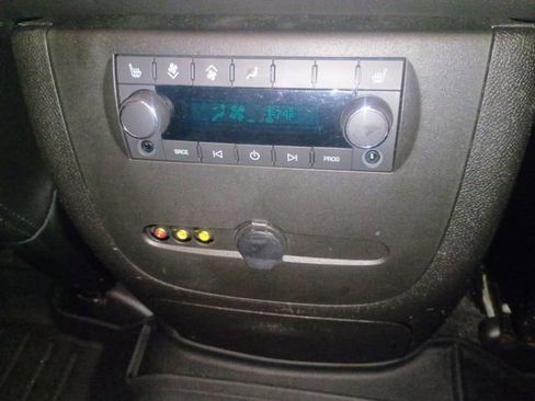 Used 2012 Chevrolet Tahoe LTZ RWD image 52
