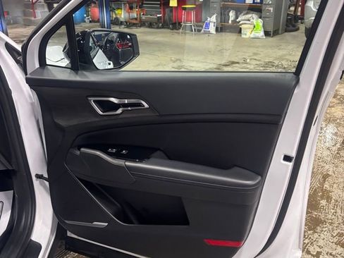 Used 2023 Kia Sportage X-Line w/ X-Line Premium Package image 23