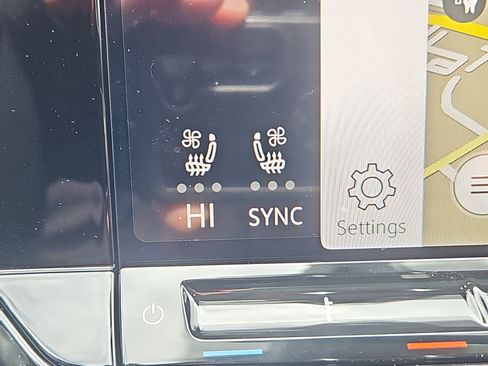 New 2026 Volkswagen Atlas SEL image 12