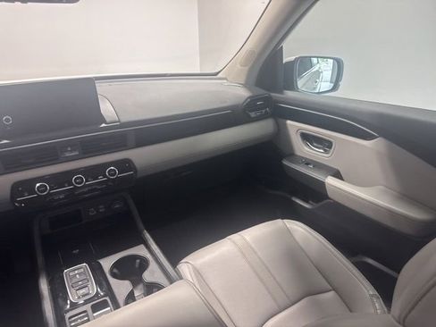 Used 2023 Honda Pilot EX-L image 22