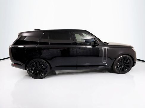 New 2026 Land Rover Range Rover Long Wheelbase SE AWD/4WD image 4