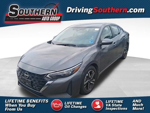 Used 2025 Nissan Sentra SV FWD image 1