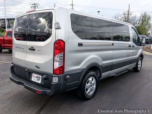 Used 2018 Ford Transit 350 XLT image 9