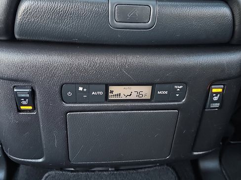 Certified 2022 Nissan Armada Platinum w/ Captain's Chairs Package image 14