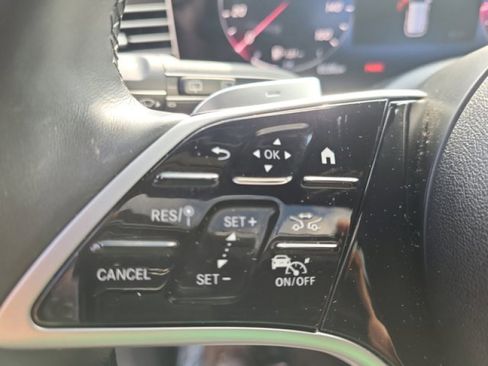 Used 2024 Mercedes-Benz GLE 350 4MATIC image 29