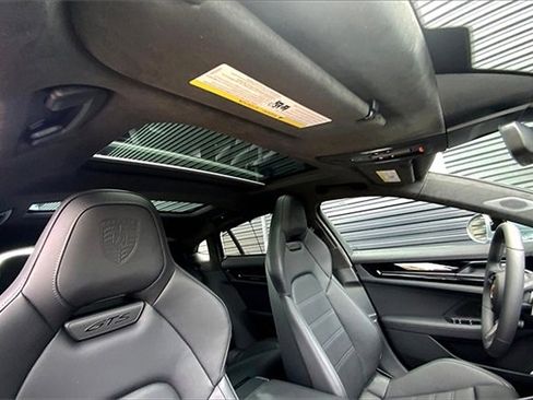 New 2026 Porsche Panamera GTS image 31