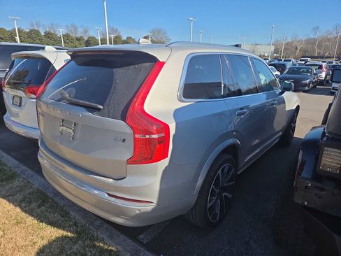 Used 2023 Volvo XC90 B6 Plus w/ Protection Package Premier image 4