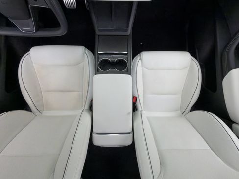 Used 2023 Tesla Model X Plaid AWD/4WD image 19