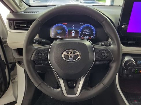 Used 2024 Toyota RAV4 Limited FWD image 27