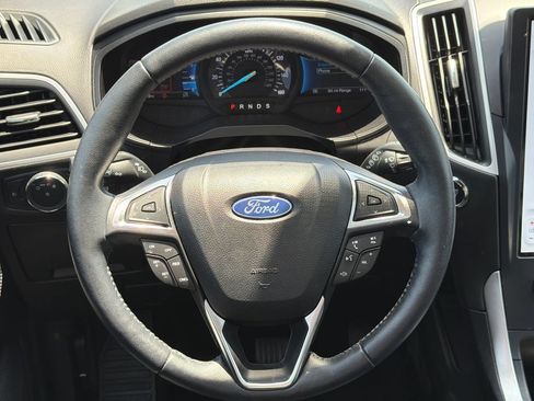 Used 2022 Ford Edge SEL w/ Convenience Package AWD/4WD image 15
