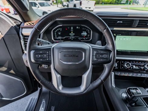 Used 2023 GMC Sierra 1500 Denali w/ Denali Reserve Package RWD image 22