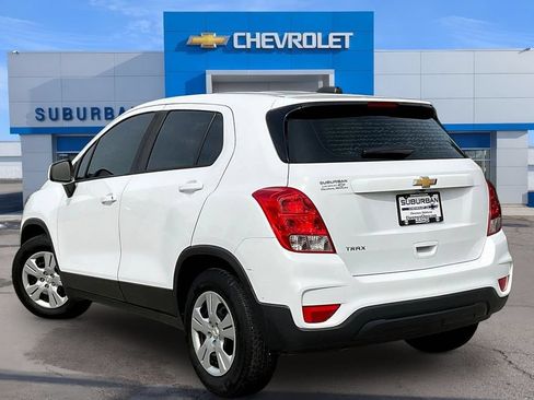 Used 2019 Chevrolet Trax LS FWD image 12