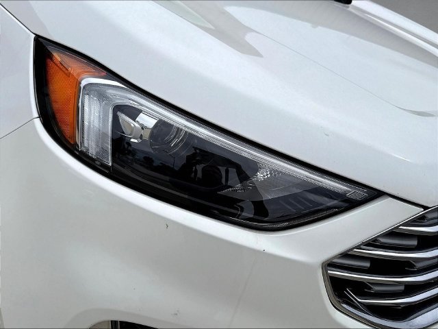 Certified 2024 Ford Edge Titanium AWD/4WD image 35