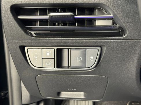 Used 2023 Kia EV6 GT-Line image 18