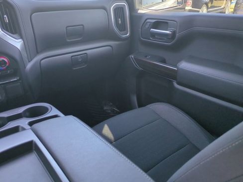 Used 2022 Chevrolet Silverado 1500 RST image 17
