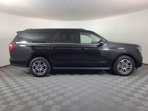 Used 2025 Ford Expedition Max Active image 2