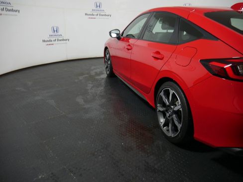Used 2025 Honda Civic Sport Touring image 10
