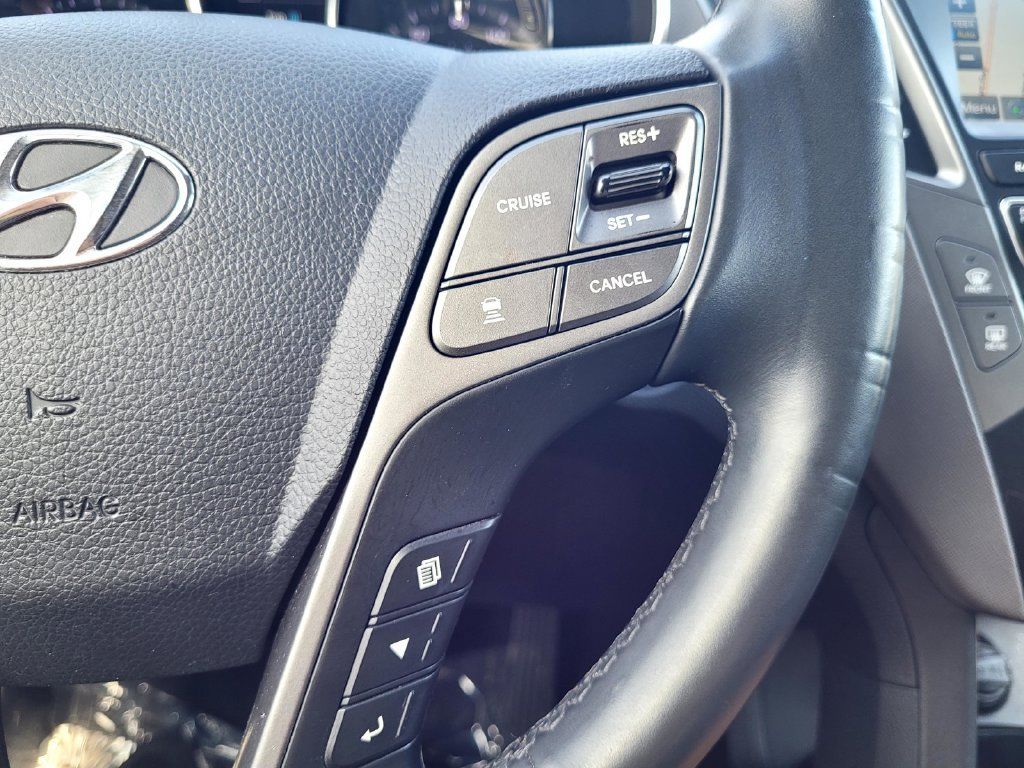 Used 2018 Hyundai Santa Fe Sport w/ 2.0T Ultimate Tech Package 05 AWD/4WD image 23