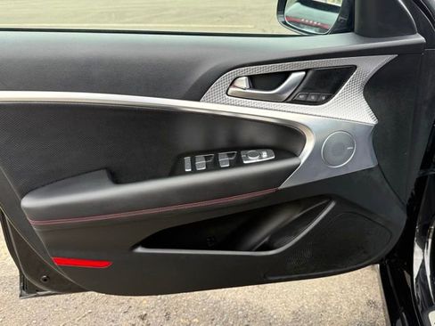 Used 2023 Genesis G70 2.0T w/ Sport Prestige Package image 21