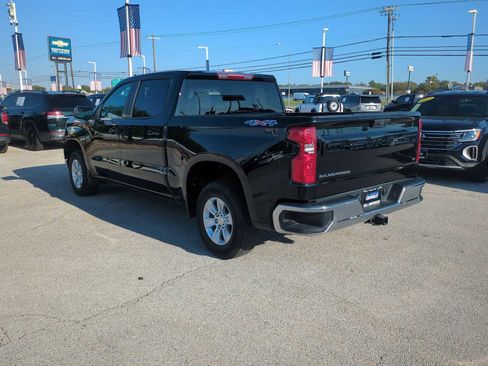 Used 2025 Chevrolet Silverado 1500 LT image 6
