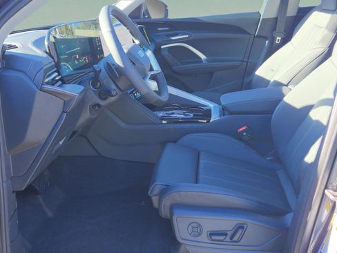 New 2025 Audi Q5 Premium Plus image 13