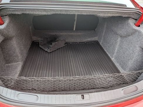 Used 2015 Chevrolet Impala LT FWD image 25