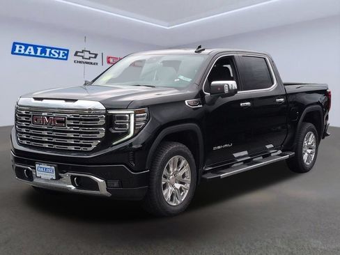 New 2026 GMC Sierra 1500 Denali w/ Technology Package AWD/4WD image 7
