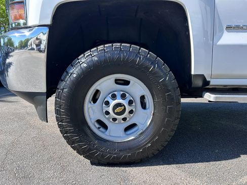 Used 2019 Chevrolet Silverado 2500 W/T w/ WT Convenience Package image 19