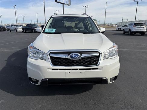 Used 2015 Subaru Forester 2.5i Limited image 3
