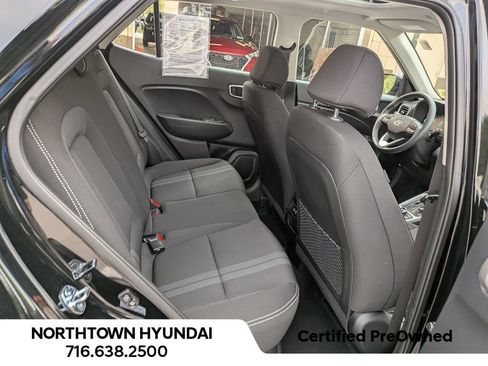 Used 2026 Hyundai Venue SEL FWD image 36