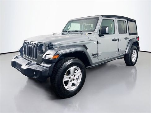 Used 2021 Jeep Wrangler Unlimited Sport image 5