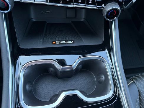 New 2026 Chevrolet Traverse High Country w/ LPO, Floor Liner Package image 20