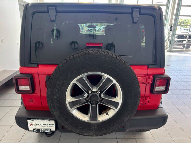Used 2018 Jeep Wrangler Unlimited Sahara w/ Cold Weather Group AWD/4WD image 49