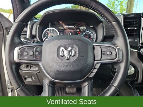Used 2022 RAM 1500 Laramie AWD/4WD image 10