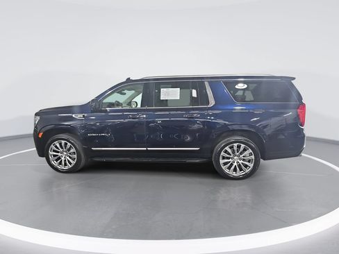 Certified 2024 GMC Yukon XL Denali w/ Advanced Technology Package AWD/4WD image 7