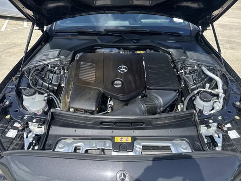 Used 2024 Mercedes-Benz C 300 Sedan image 10