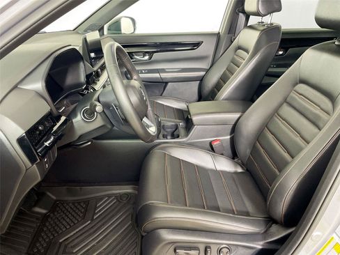 Used 2024 Honda CR-V Sport Touring image 5