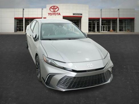 New 2026 Toyota Camry SE image 31