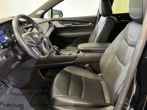 Used 2023 Cadillac XT5 Premium Luxury w/ LPO, Floor Liner Package AWD/4WD image 15