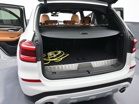 Used 2021 BMW X3 xDrive30e w/ Premium Package image 16