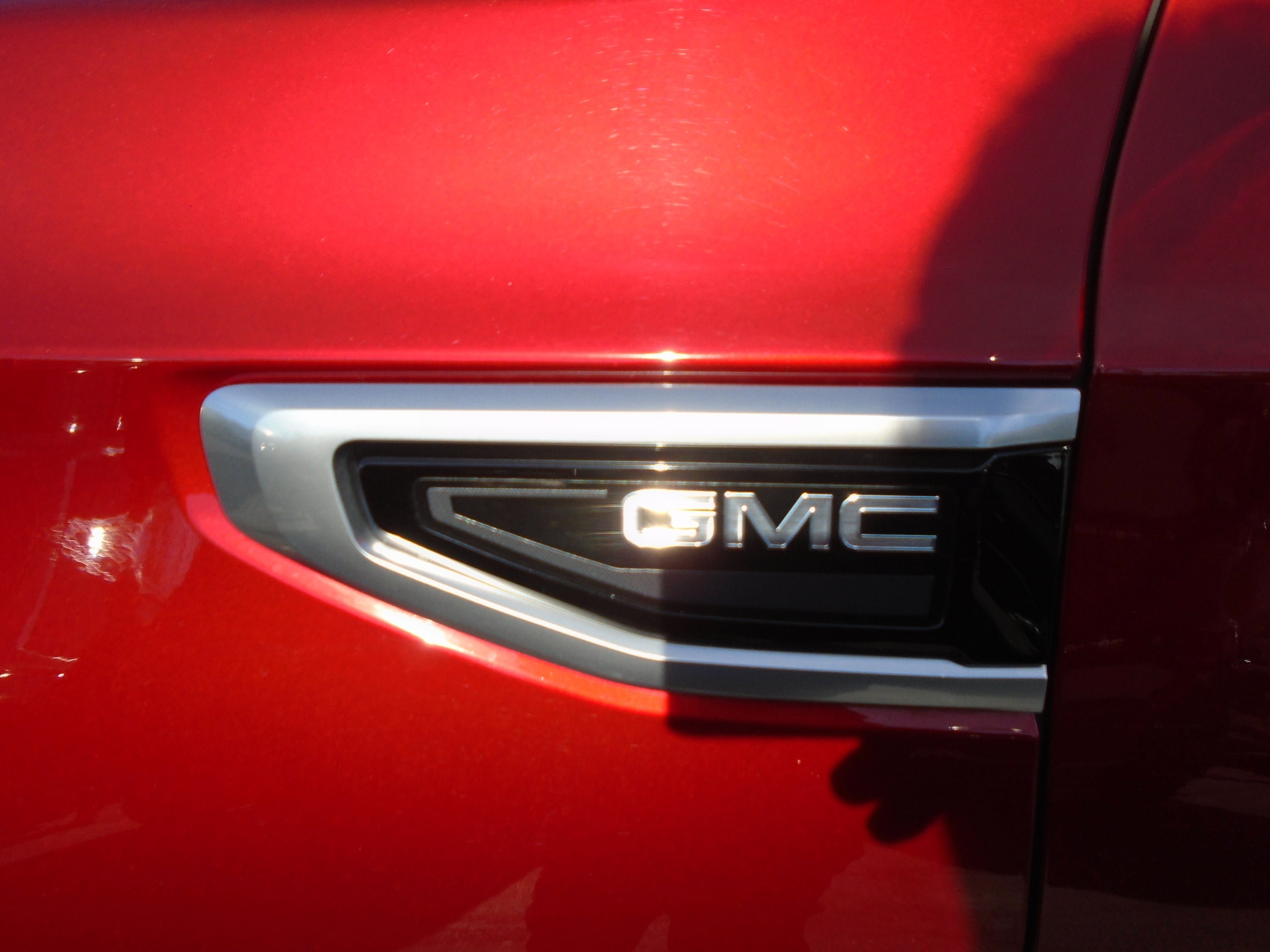 Used 2023 GMC Yukon Denali AWD/4WD image 17
