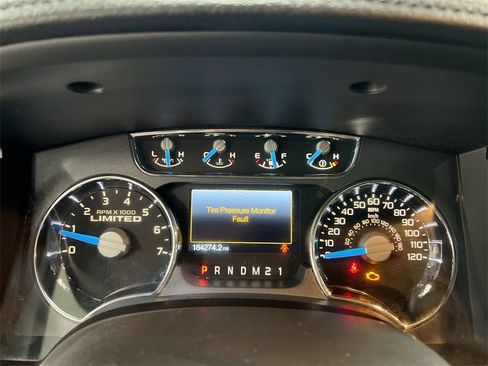 Used 2014 Ford F150 Limited image 11